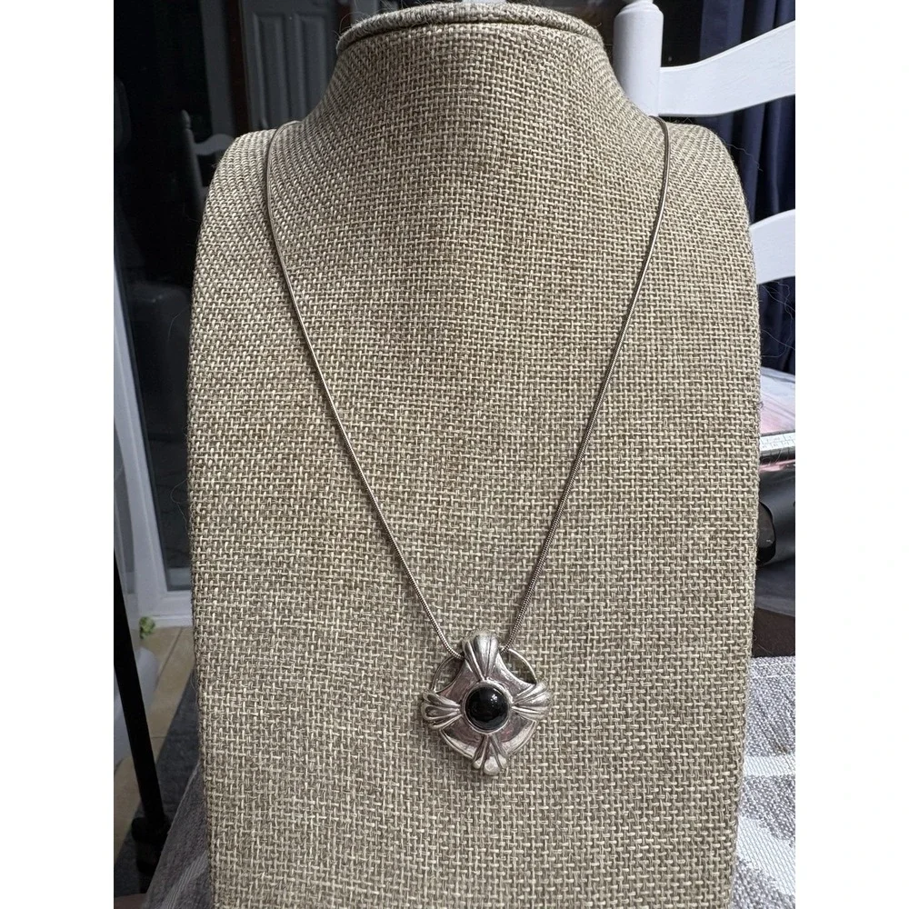 Sterling Silver Black Onyx Southwestern Pendant‎ Necklace
